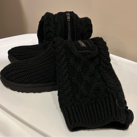 UGG Classic Cardy Cabled Knit Inside Zipper Boots - Picture 6 of 14